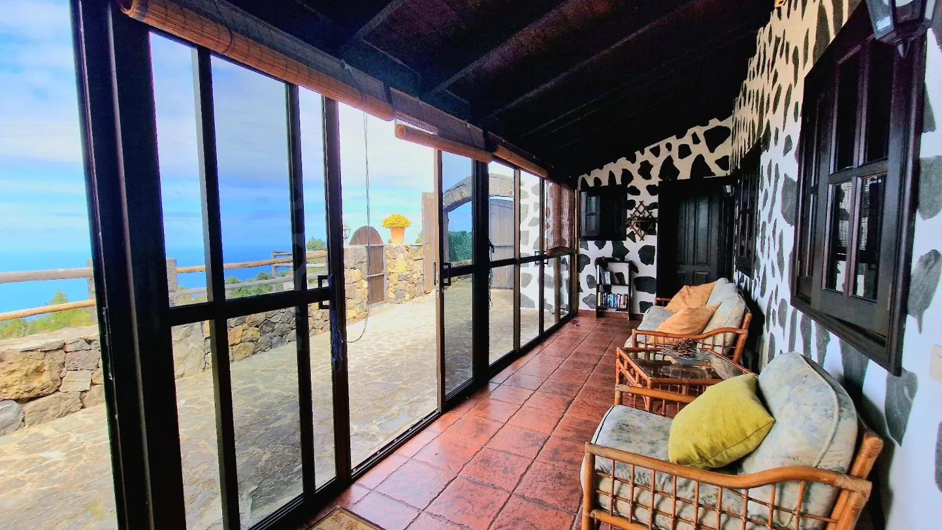 בית נופש Casa Canaria Drago In Icod De Los Vinos By Hrtenerife Net