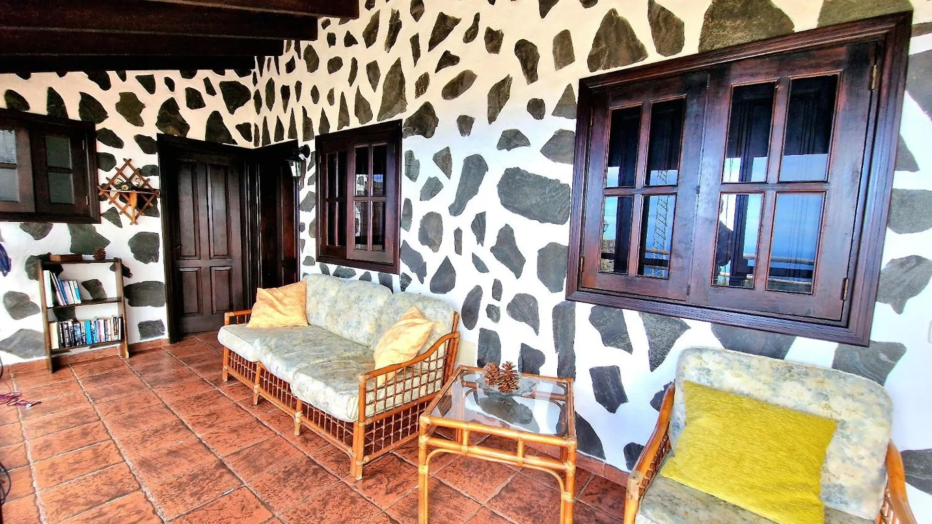 Feriehus Casa Canaria Drago In Icod De Los Vinos By Hrtenerife Net Spanien